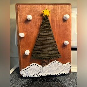 Christmas Tree - Yarn Art - Wall Decor